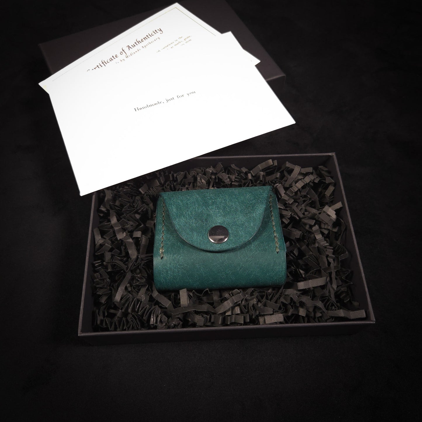 The Dovedale Handmade Leather Travel Jewellery Case
