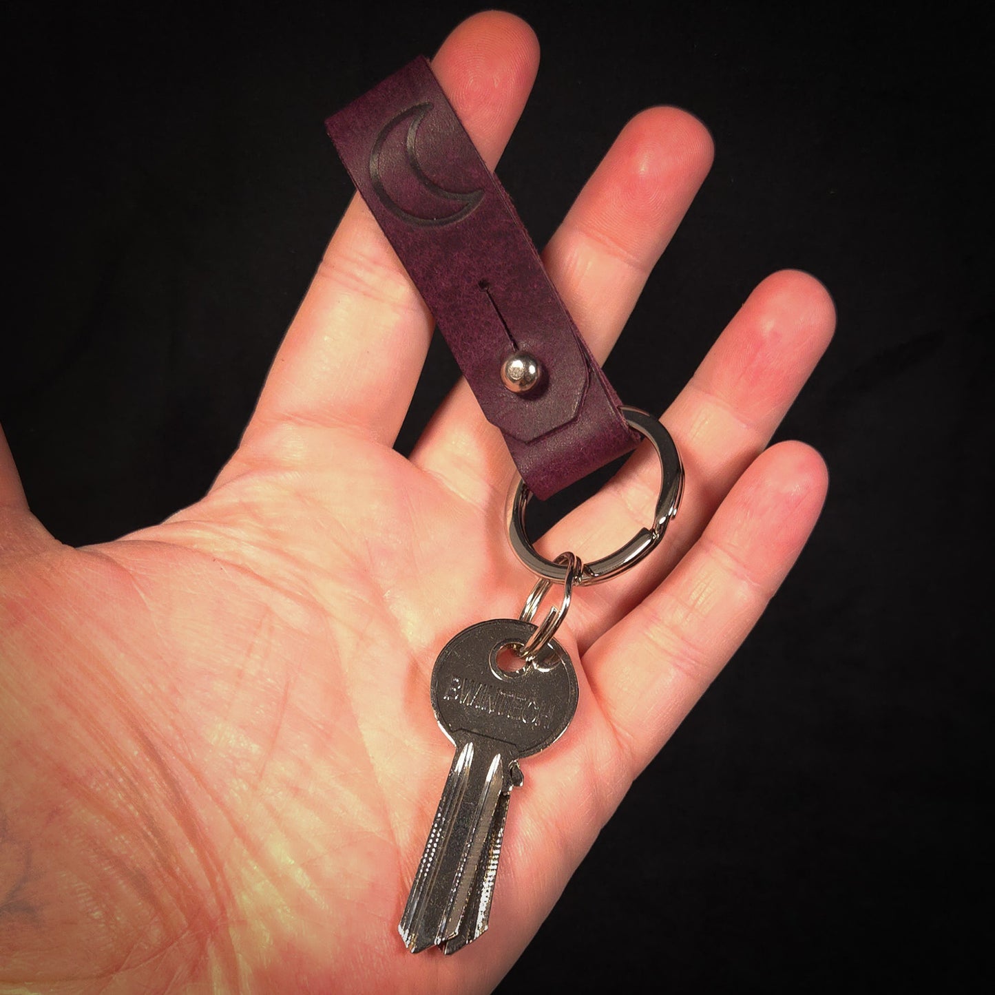 Handmade Leather Keychain Gift Set (Moon)